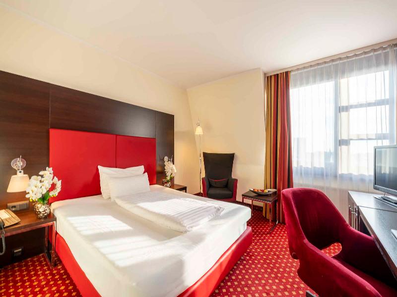 PLAZA INN Wels image