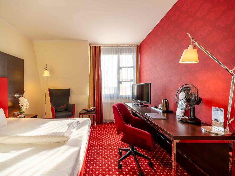 PLAZA INN Wels image