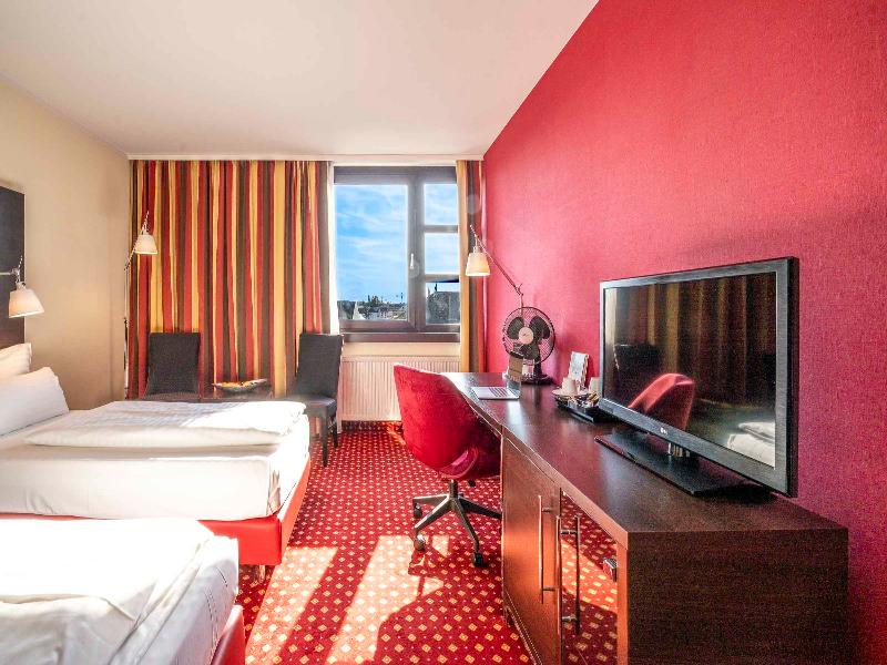 PLAZA INN Wels image