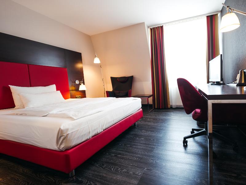 PLAZA INN Wels image