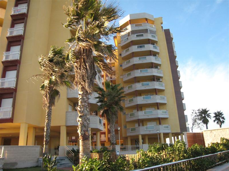 Playa Principe image