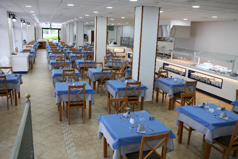 Andorra Aparthotel image