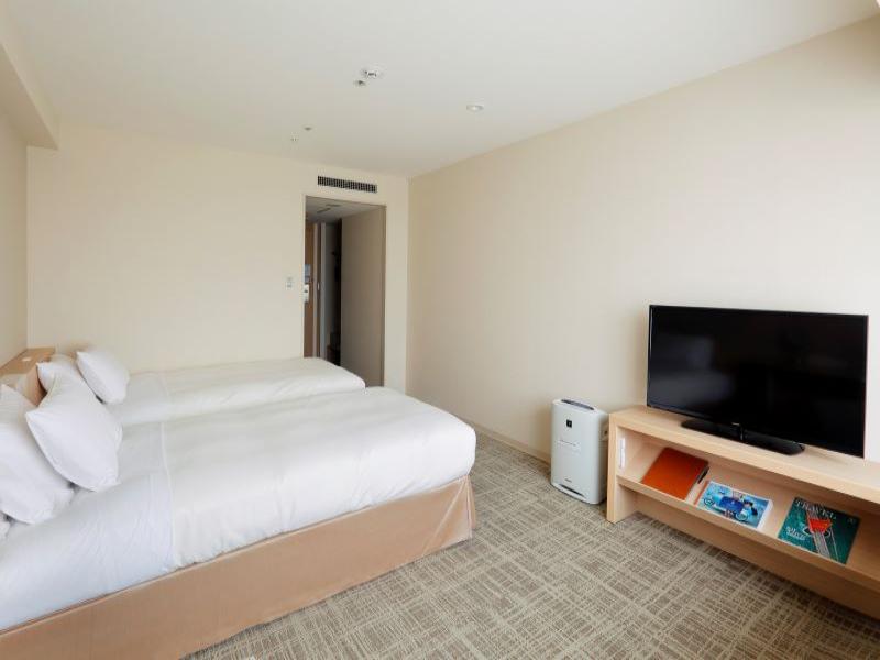 Keio Plaza Hotel Sapporo image