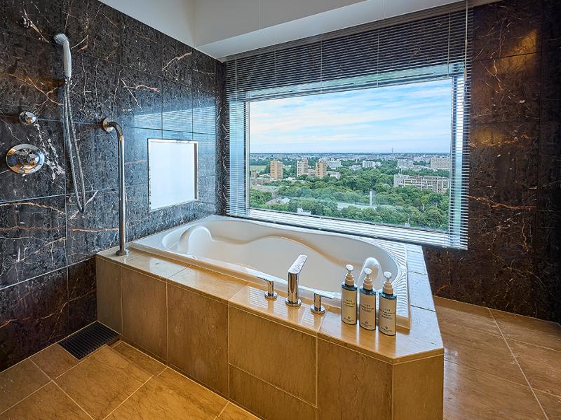 Keio Plaza Hotel Sapporo image