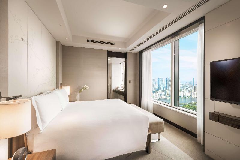 Conrad Tokyo image