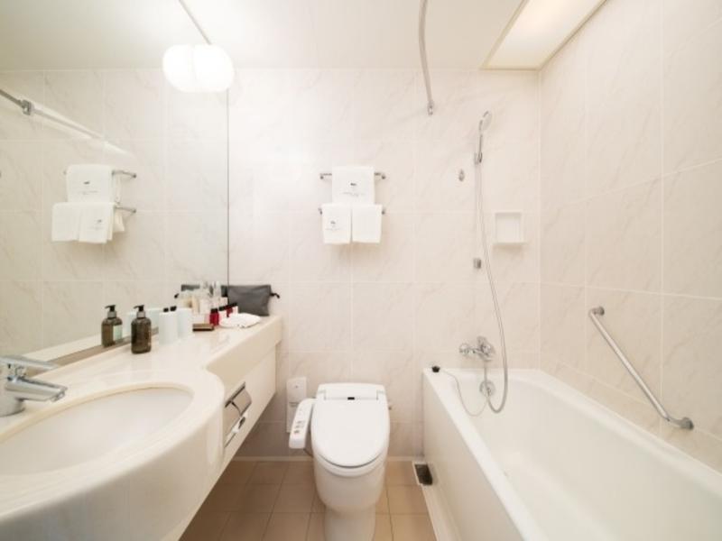 Park Hotel Tokyo image
