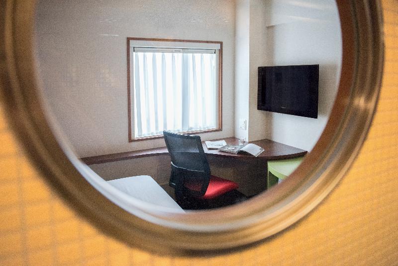 the b akasaka image