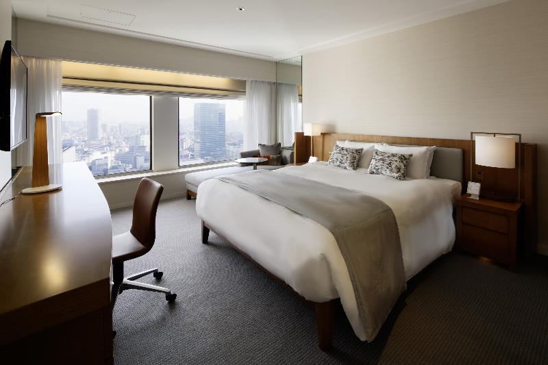 Stay in style at Keio Plaza Hotel Tokyo