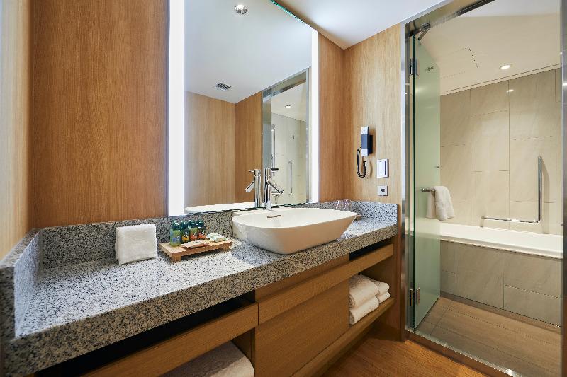 Stay in style at Keio Plaza Hotel Tokyo