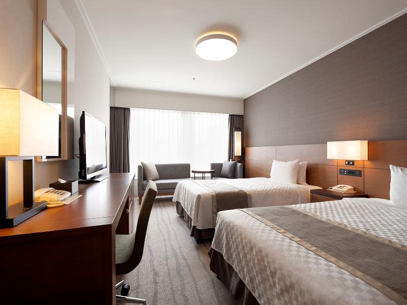 Keio Plaza Hotel Tokyo image