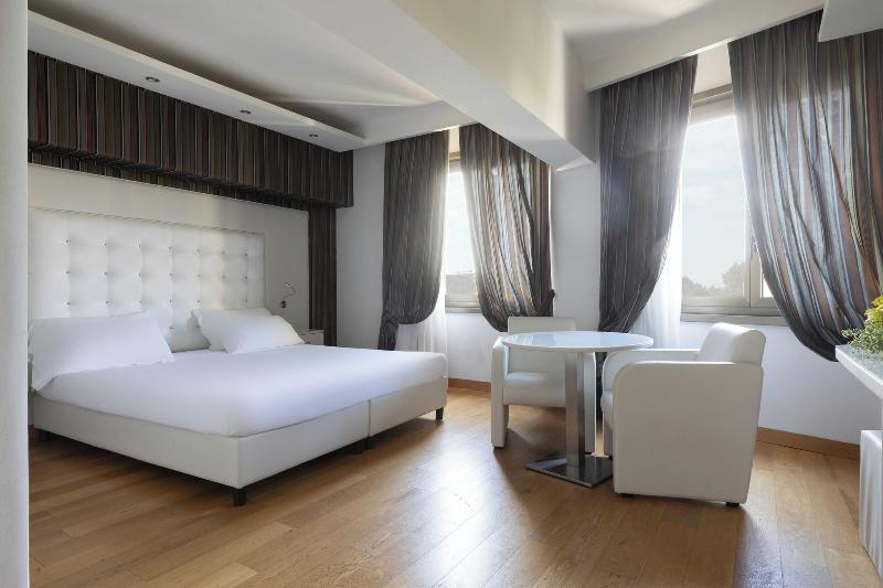 Royal Caserta Hotel