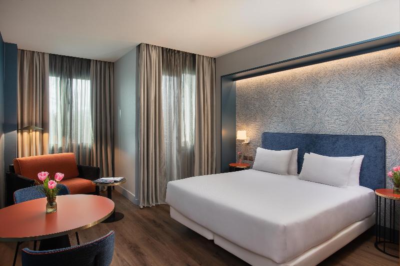 Stay in style at NH Firenze