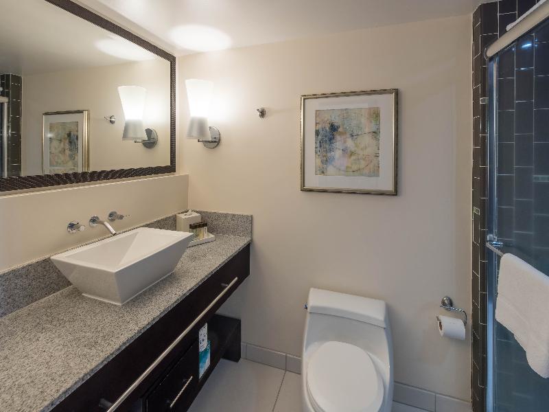 Regency On Beachwalk Waikiki By Outrigger image