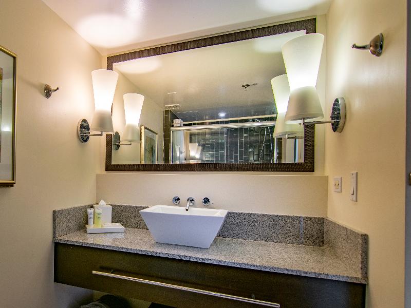 Regency On Beachwalk Waikiki By Outrigger image