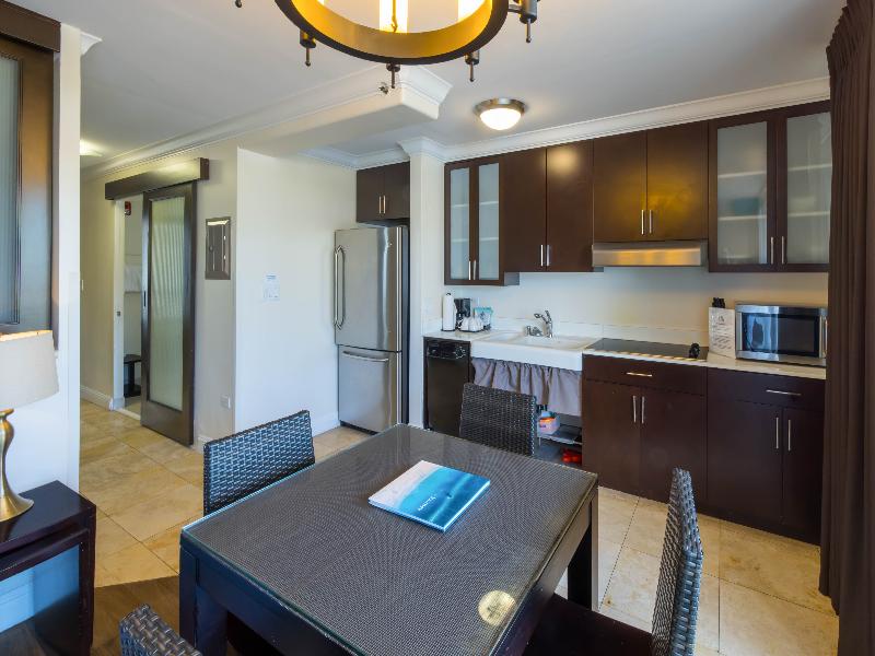 Regency On Beachwalk Waikiki By Outrigger image