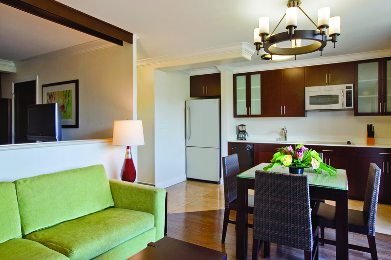 Regency On Beachwalk Waikiki By Outrigger