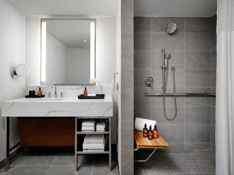 Alpenrock Breckenridge Curio Collection Hilton image