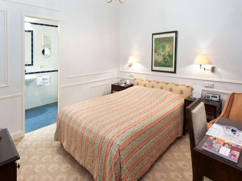 Grand Hotel Cravat image