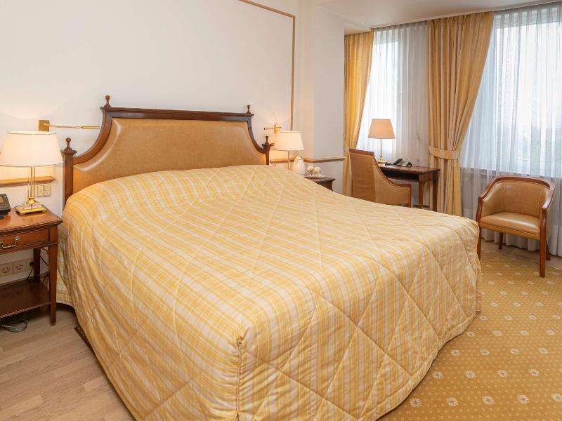 Grand Hotel Cravat image