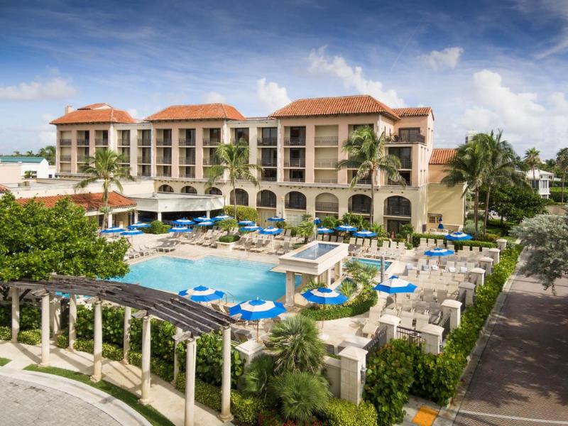 Hotel Opal Grand Oceanfront Resort & Spa