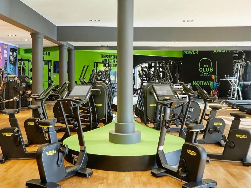lion quays hotel  image