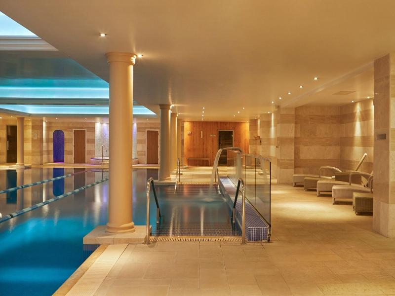 lion quays hotel  image