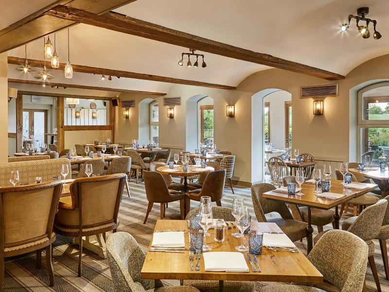 lion quays hotel  image