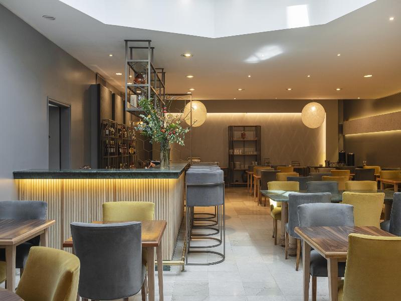 Argenta Tower Hotel and Suites image