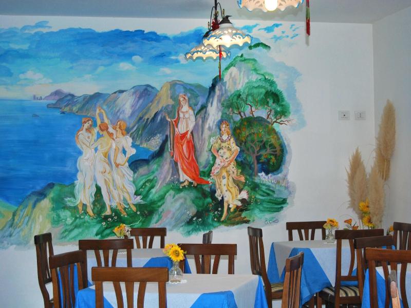 Nido Degli Dei image