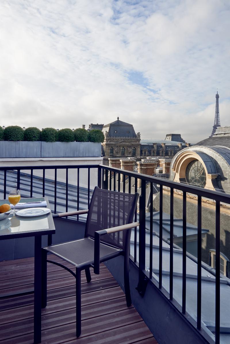 Grand Hotel Du Palais Royal  image