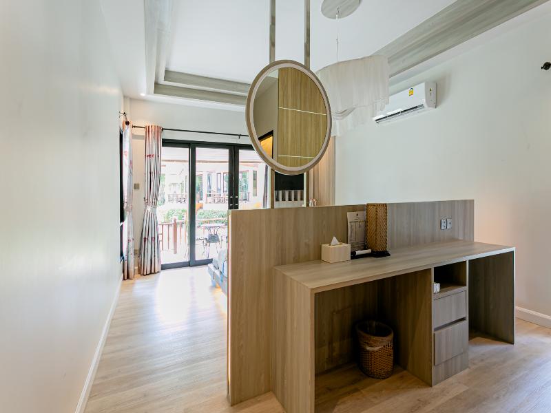 Tonsai Bay Resort image