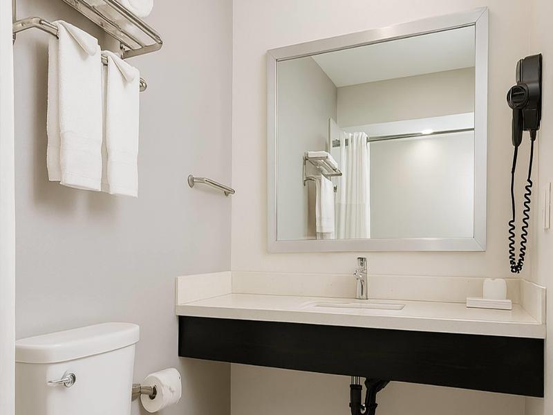 Travelodge by Wyndham LAX South image