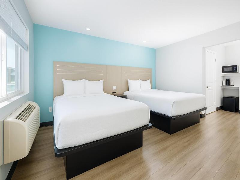 Travelodge by Wyndham LAX South image