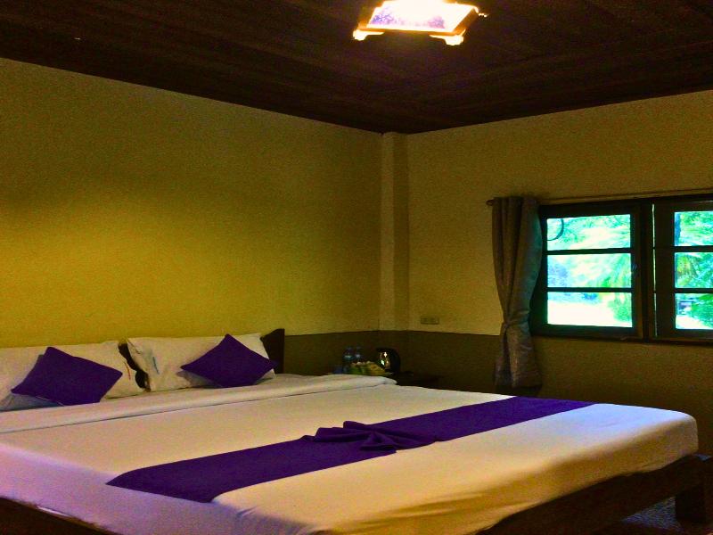 Pai Hotspring Spa Resort image