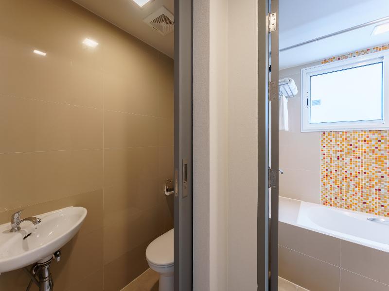 Citadines Sukhumvit 16 Bangkok image