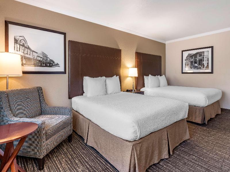BEST WESTERN PLUS Garden Court Inn image