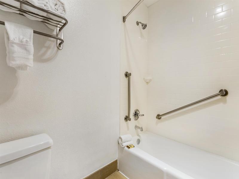 BEST WESTERN PLUS Garden Court Inn image