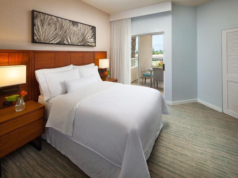 Westin Mission Hills Villas image