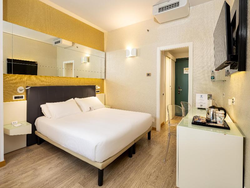 Best Western Hotel Luxor image