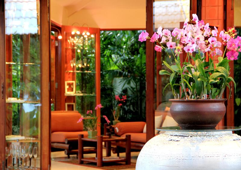 Mom Tri's Villa  Royale