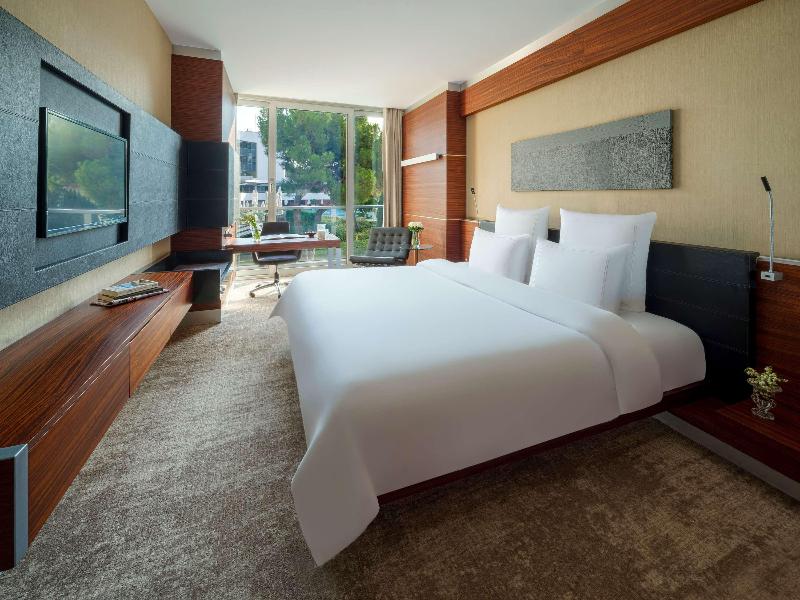 Swissotel Buyuk Efes Izmir image