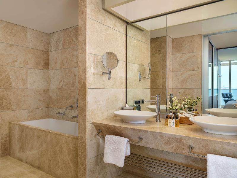 Swissotel Buyuk Efes Izmir image