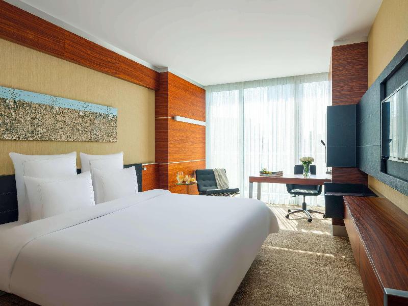 Swissotel Buyuk Efes Izmir image