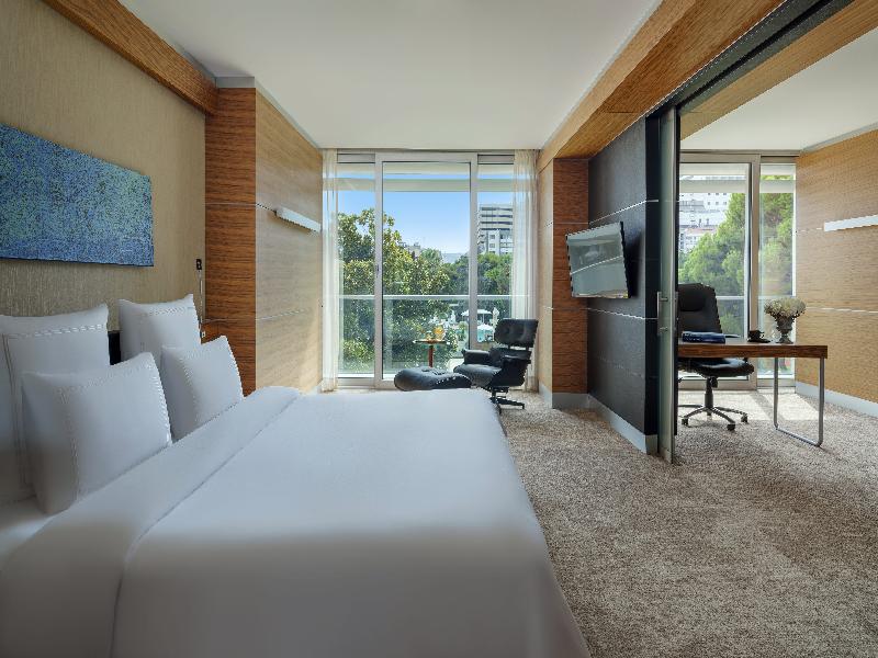 Swissotel Buyuk Efes Izmir image