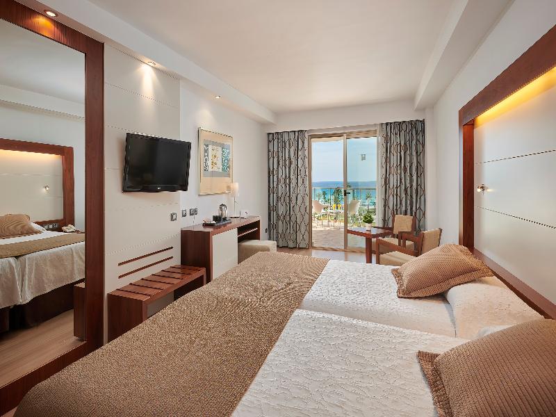 Hipotels Cala Millor Park image
