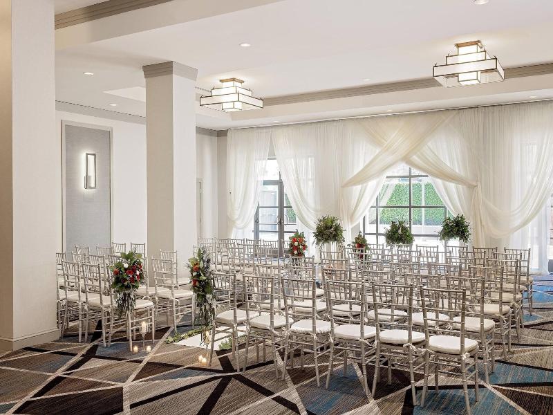 Sheraton Cerritos Hotel image