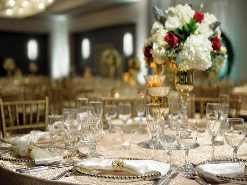 Sheraton Cerritos Hotel image