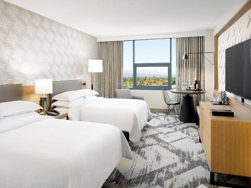 Sheraton Cerritos Hotel image