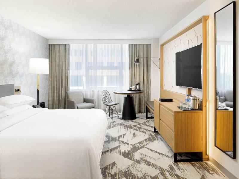 Sheraton Cerritos Hotel image