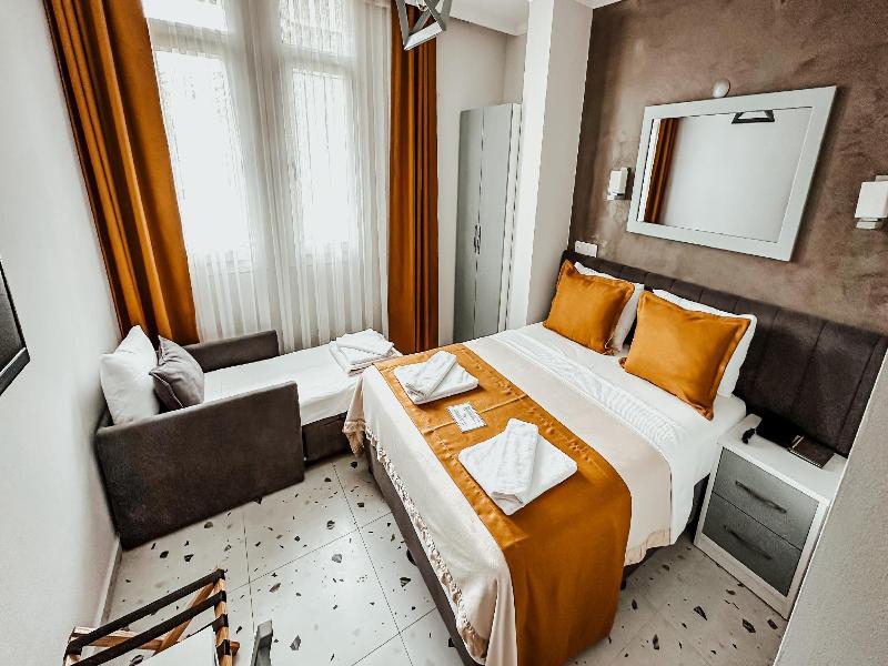 Tonoz Beach Hotel image